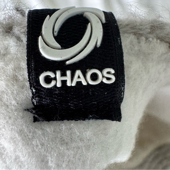 Chaos Gray Knit Brimmed Beanie with Coconut Buttons – Fleece Lined❄️cozyknit❄️ - Picture 5 of 5